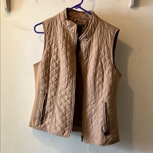 Quilted Sleeveless Vest - Beige